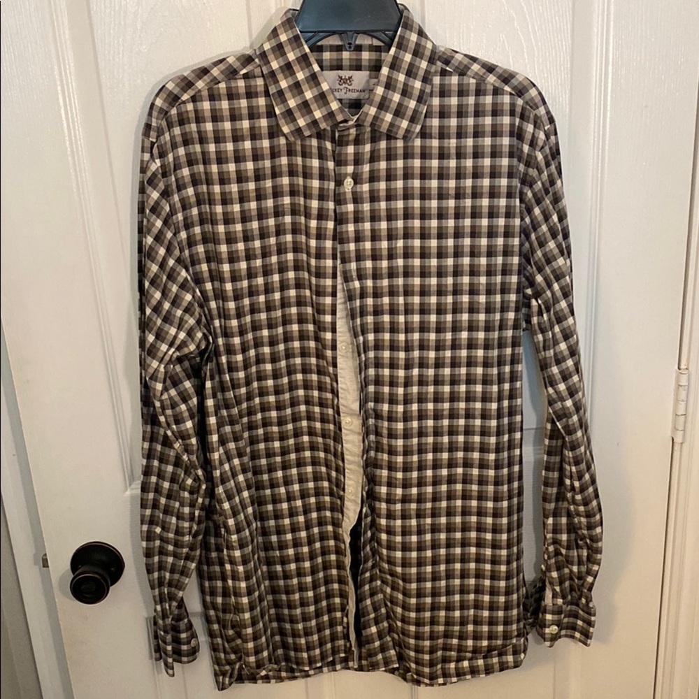 Set of 2 Hickey Freeman Button Down Shirts